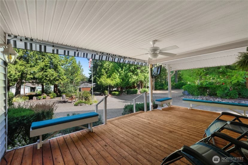 Property photo for 320 E Ballantrae Drive, Shelton photo 2