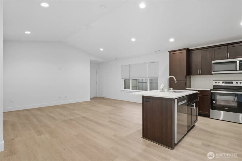 Property photo for 6 N Olympia Street, Kennewick photo 10