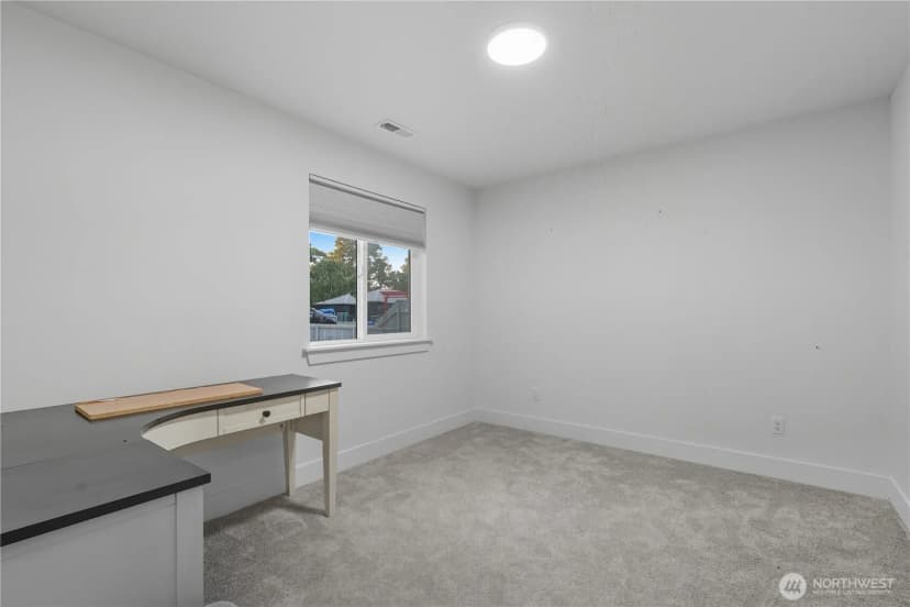 Property photo for 6 N Olympia Street, Kennewick photo 15