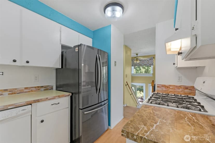Property photo for 3975 Fischer Park Avenue Ne, Bremerton photo 6