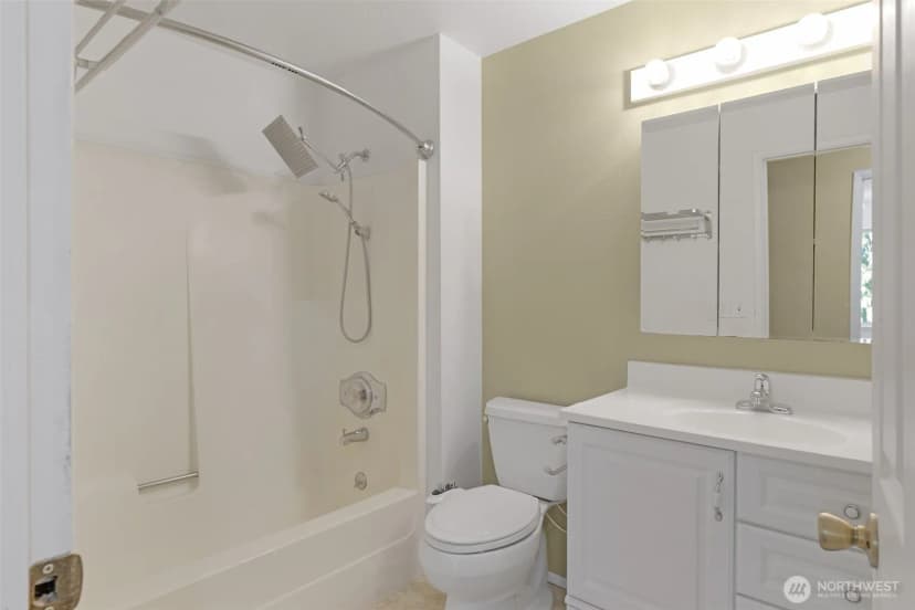 Property photo for 3975 Fischer Park Avenue Ne, Bremerton photo 19