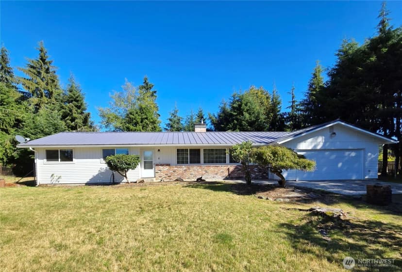 Property photo for 631 Brower Street, Forks