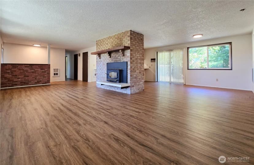 Property photo for 631 Brower Street, Forks photo 4