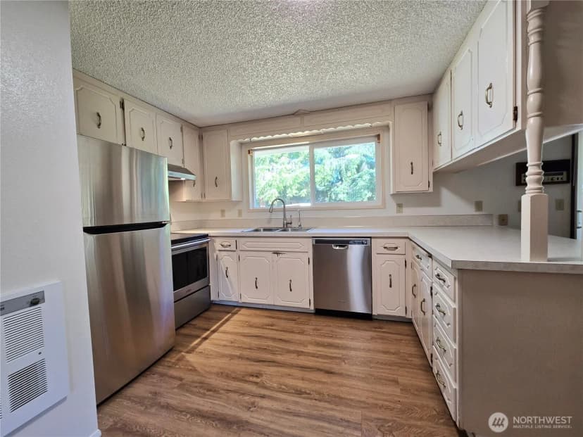 Property photo for 631 Brower Street, Forks photo 8