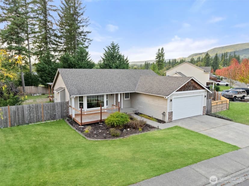 Property photo for 215 19th Street, Gold Bar photo 2