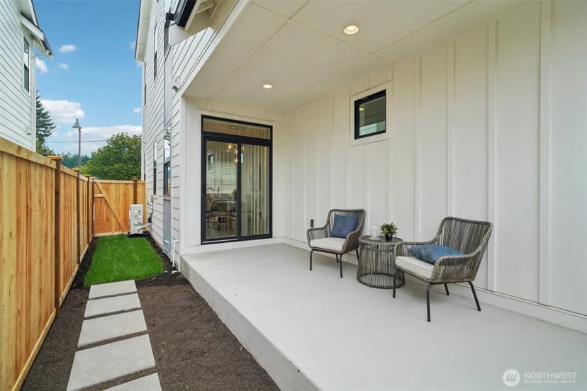 Property photo for 4275 Stossel Avenue, Carnation photo 27