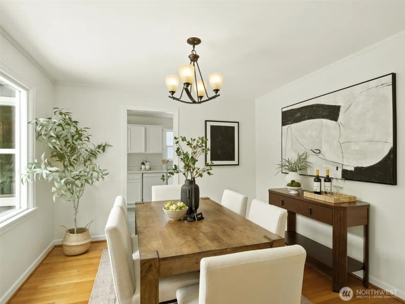 Property photo for 314 Ne 82nd Street, Seattle photo 7