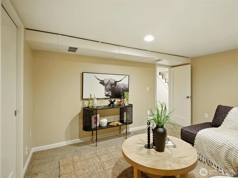 Property photo for 314 Ne 82nd Street, Seattle photo 22