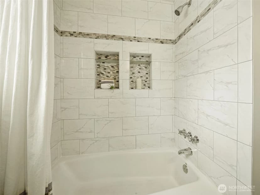 Property photo for 314 Ne 82nd Street, Seattle photo 18