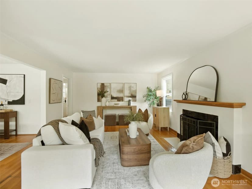 Property photo for 314 Ne 82nd Street, Seattle photo 3