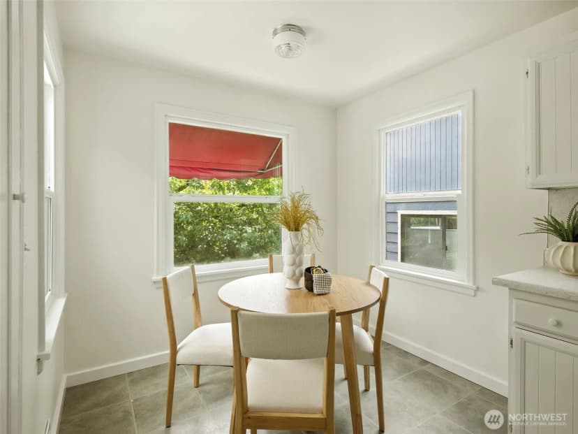 Property photo for 314 Ne 82nd Street, Seattle photo 13