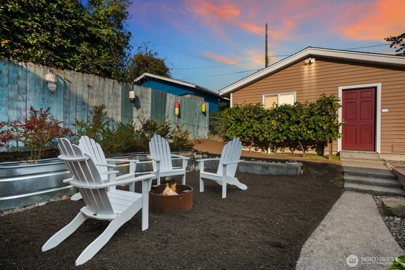 Property photo for 6024 48th Ave Sw, Seattle photo 30
