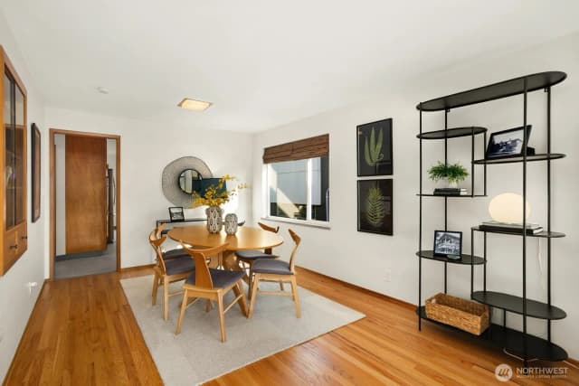 Property photo for 6024 48th Ave Sw, Seattle photo 5