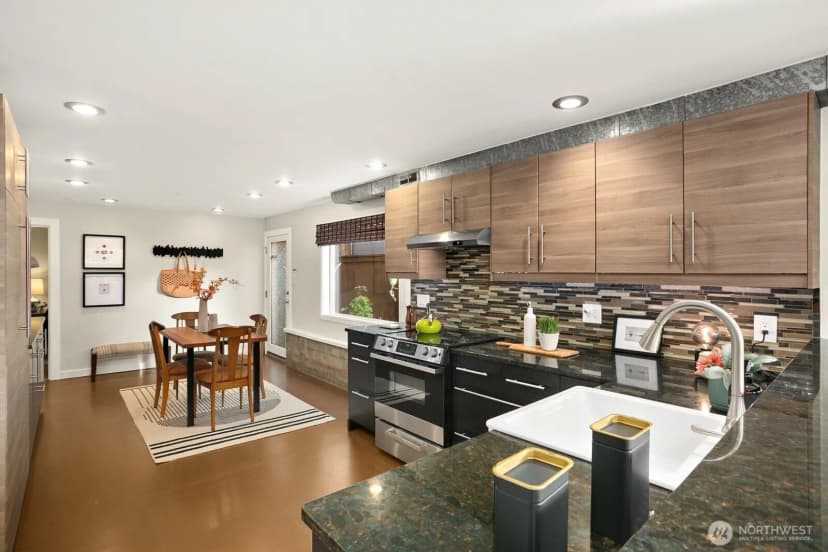 Property photo for 6024 48th Ave Sw, Seattle photo 16