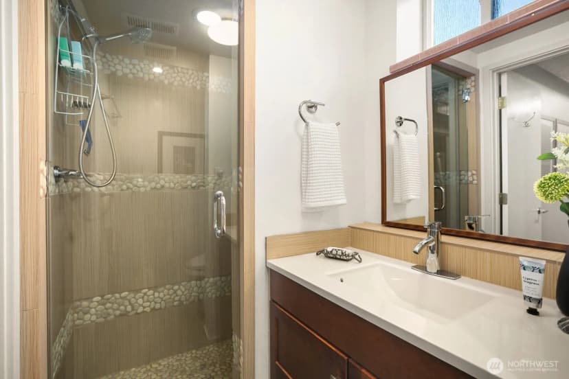 Property photo for 6024 48th Ave Sw, Seattle photo 25