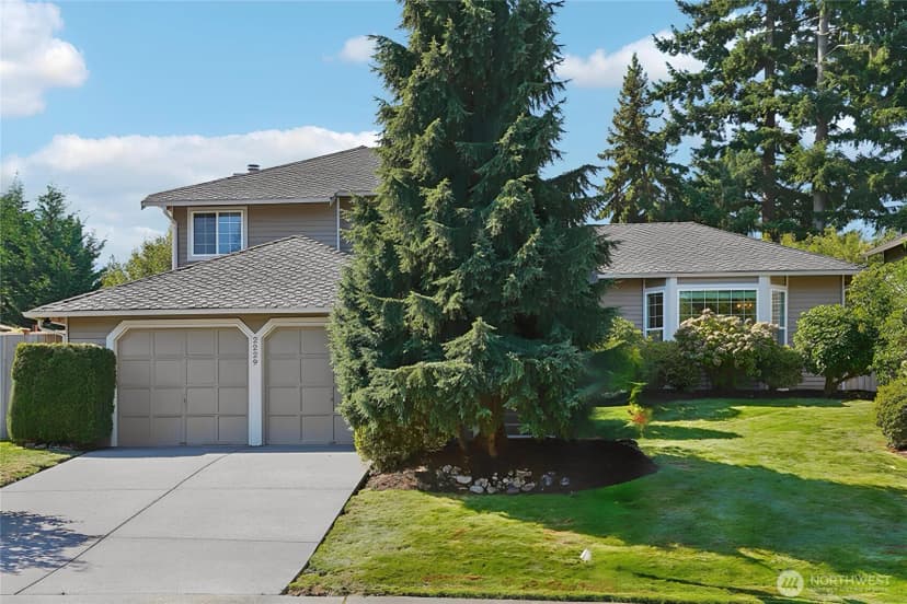Property photo for 2229 Ilwaco Avenue Ne, Renton