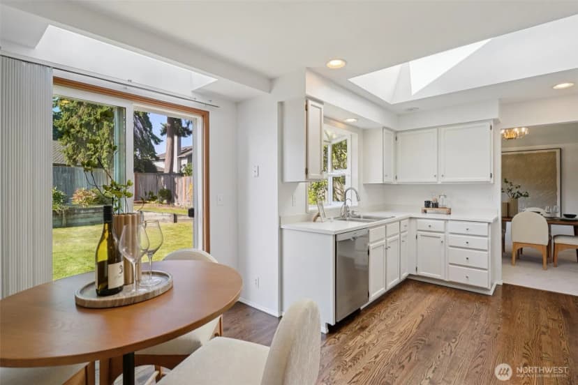 Property photo for 2229 Ilwaco Avenue Ne, Renton photo 14