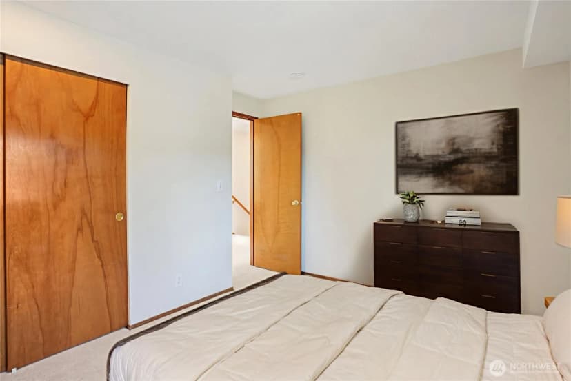Property photo for 2229 Ilwaco Avenue Ne, Renton photo 24