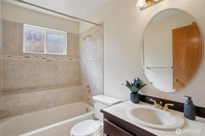 Property photo for 2229 Ilwaco Avenue Ne, Renton photo 27
