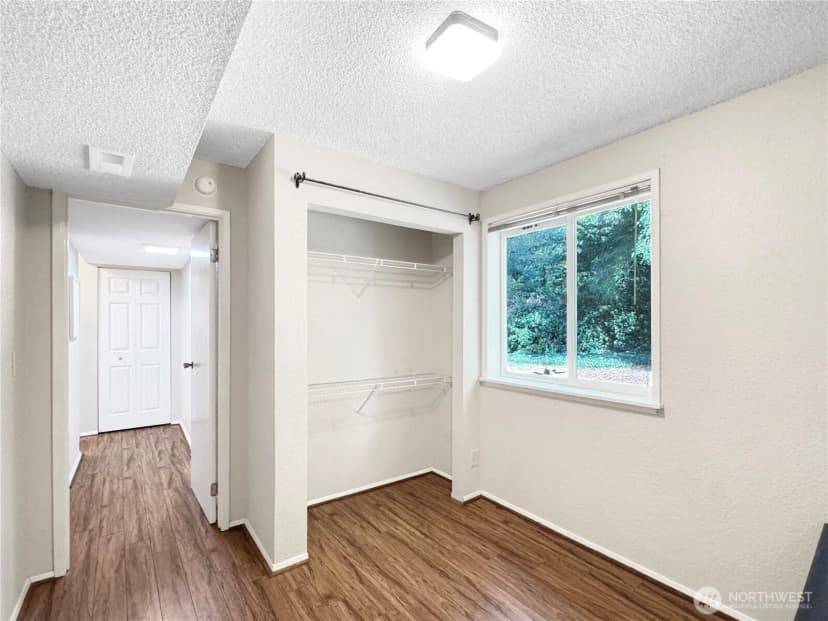 Property photo for 1814 Monterey Avenue Ne, Renton photo 22