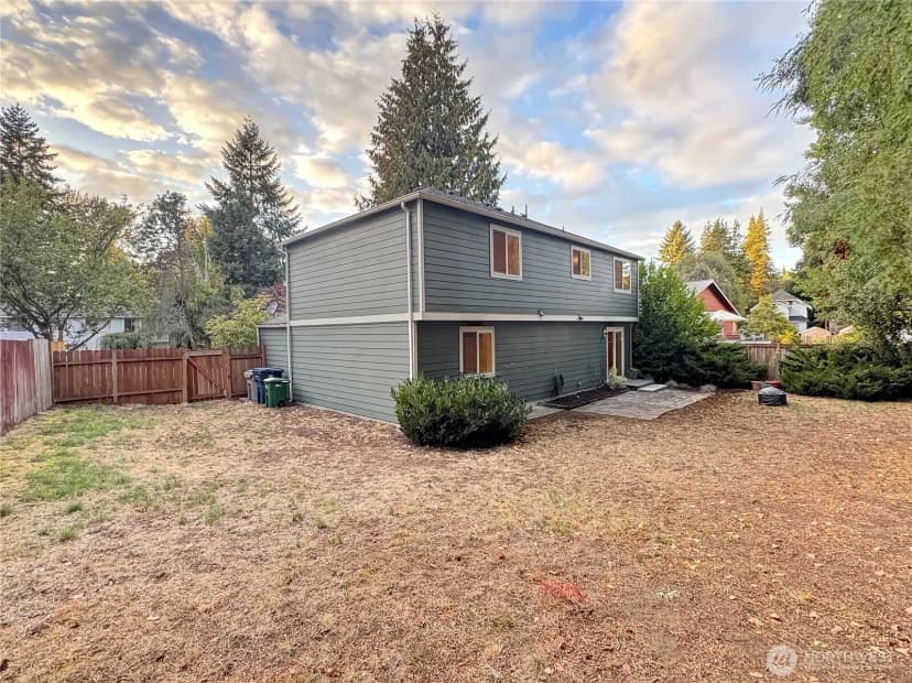 Property photo for 1814 Monterey Avenue Ne, Renton photo 29