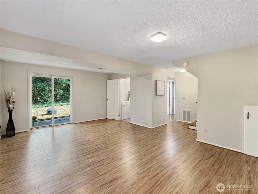 Property photo for 1814 Monterey Avenue Ne, Renton photo 18