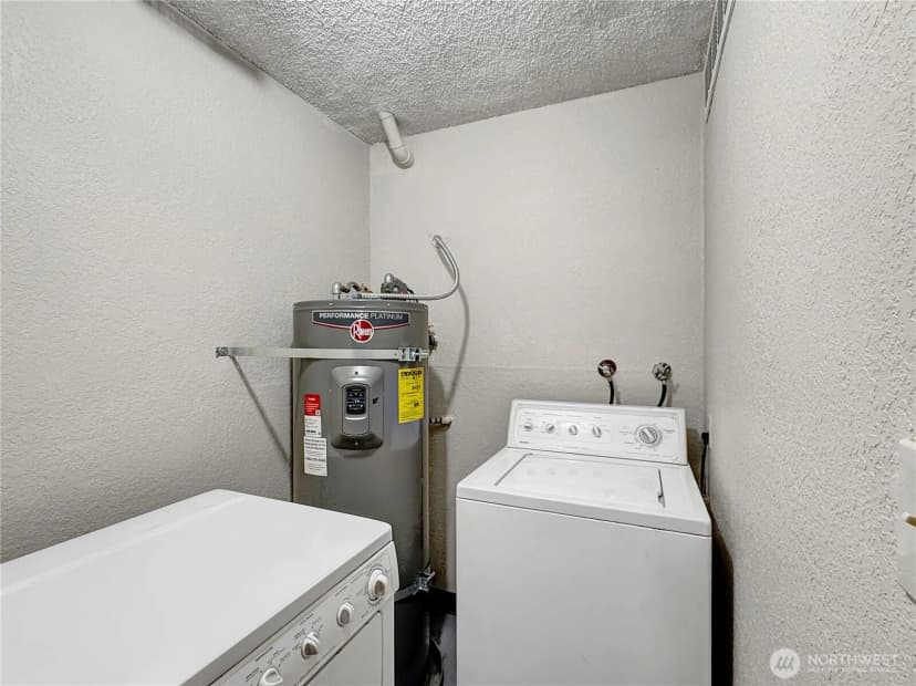 Property photo for 1814 Monterey Avenue Ne, Renton photo 23