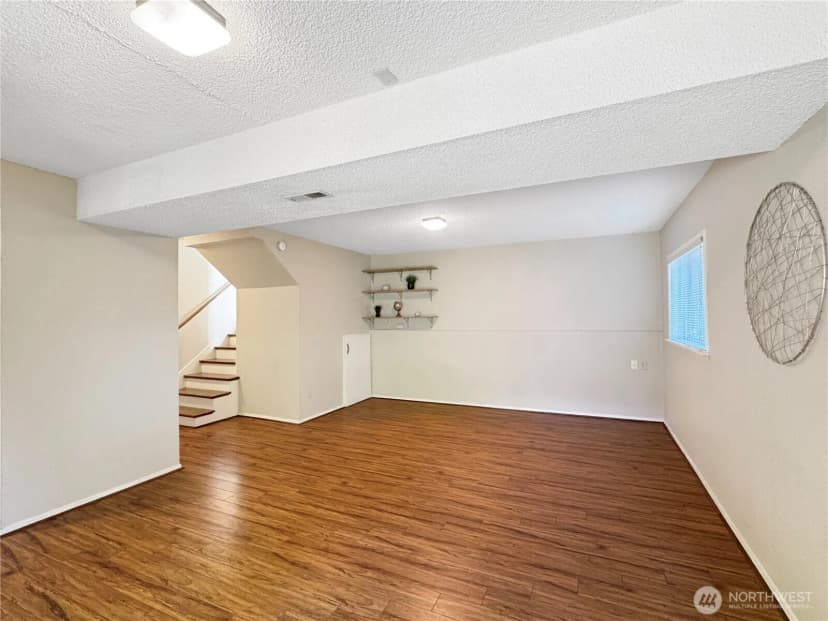 Property photo for 1814 Monterey Avenue Ne, Renton photo 19