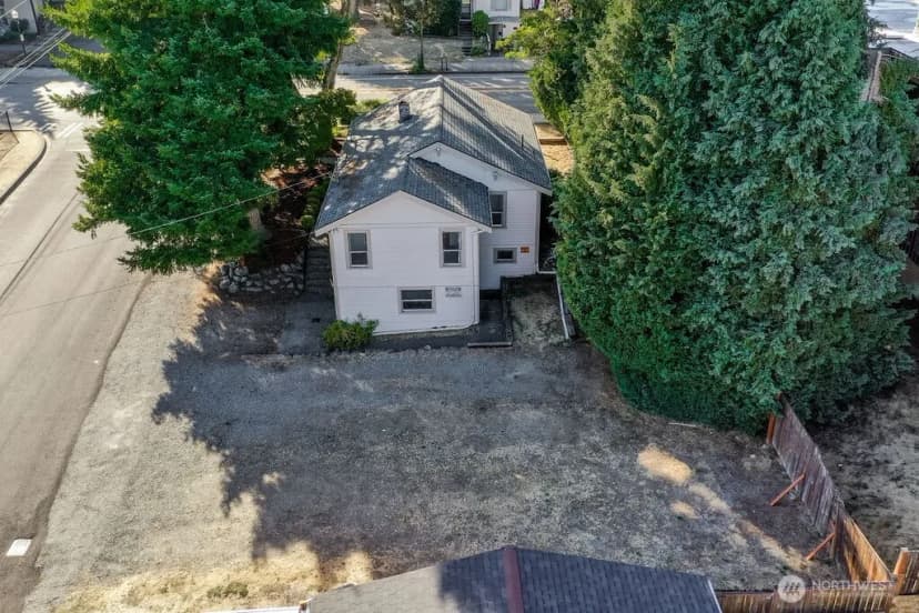 Property photo for 15324 4th Avenue Sw, Burien photo 26