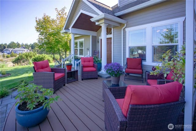 Property photo for 104 Klahhane Road, Sequim photo 5