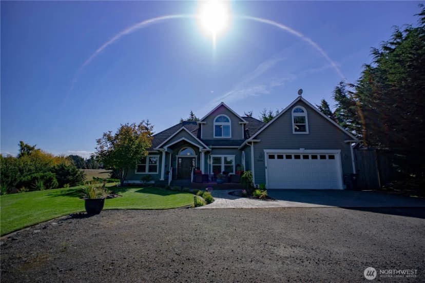 Property photo for 104 Klahhane Road, Sequim photo 4