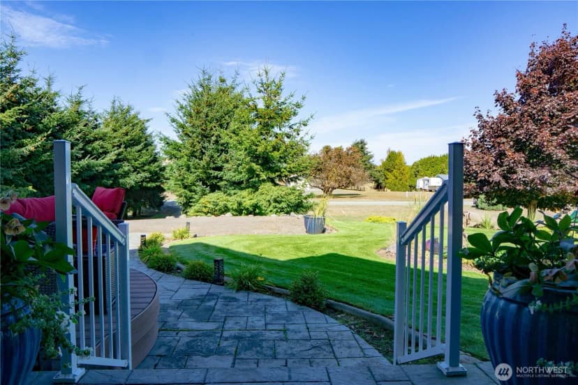 Property photo for 104 Klahhane Road, Sequim photo 30
