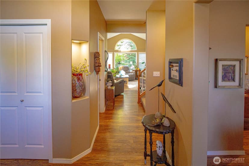Property photo for 104 Klahhane Road, Sequim photo 8
