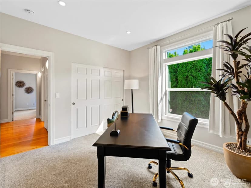Property photo for 4301 Cherry Lane, Anacortes photo 4