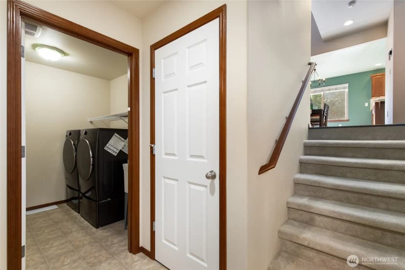 Property photo for 232 150th Street Se, Lynnwood photo 28
