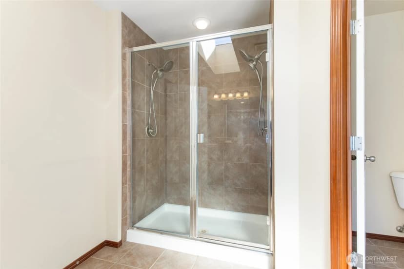 Property photo for 232 150th Street Se, Lynnwood photo 21