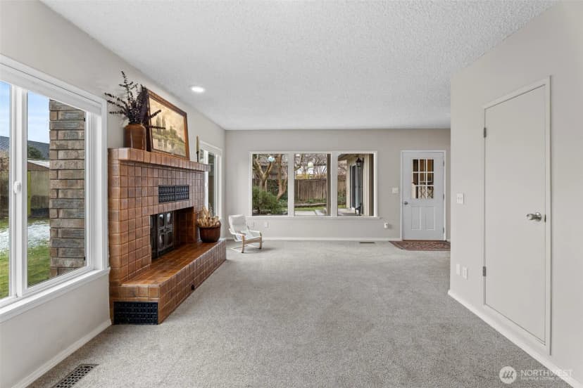 Property photo for 9 N Elliott Avenue, Wenatchee photo 12