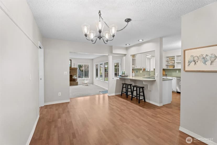 Property photo for 9 N Elliott Avenue, Wenatchee photo 9