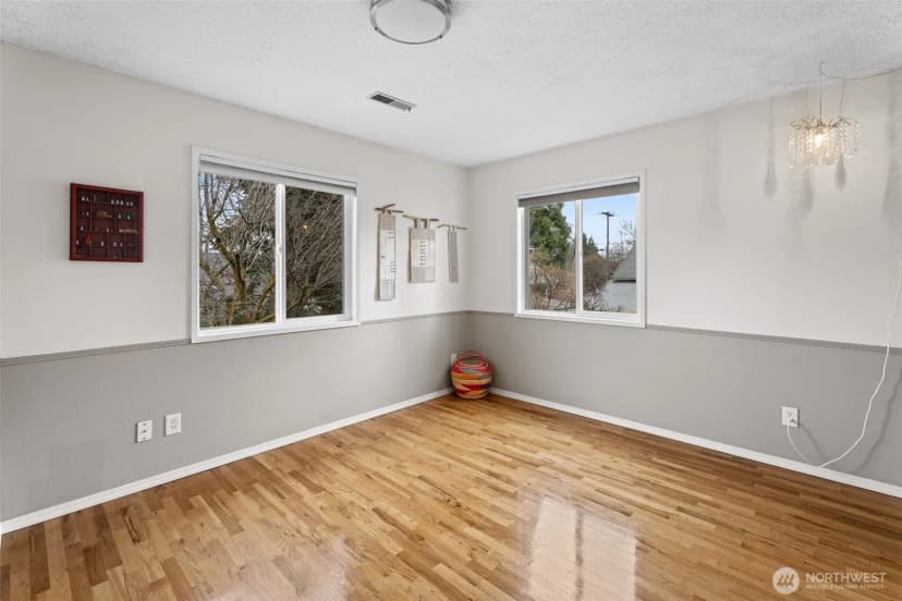 Property photo for 9 N Elliott Avenue, Wenatchee photo 21