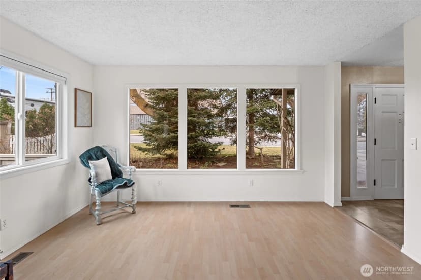 Property photo for 9 N Elliott Avenue, Wenatchee photo 5