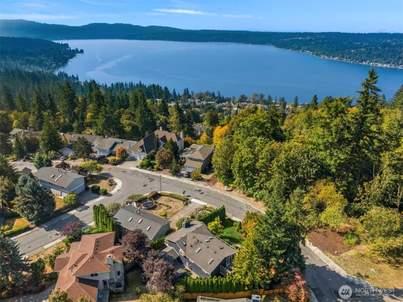 Property photo for 1718 209th Place Ne, Sammamish photo 33