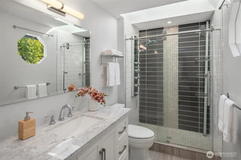 Property photo for 1718 209th Place Ne, Sammamish photo 14
