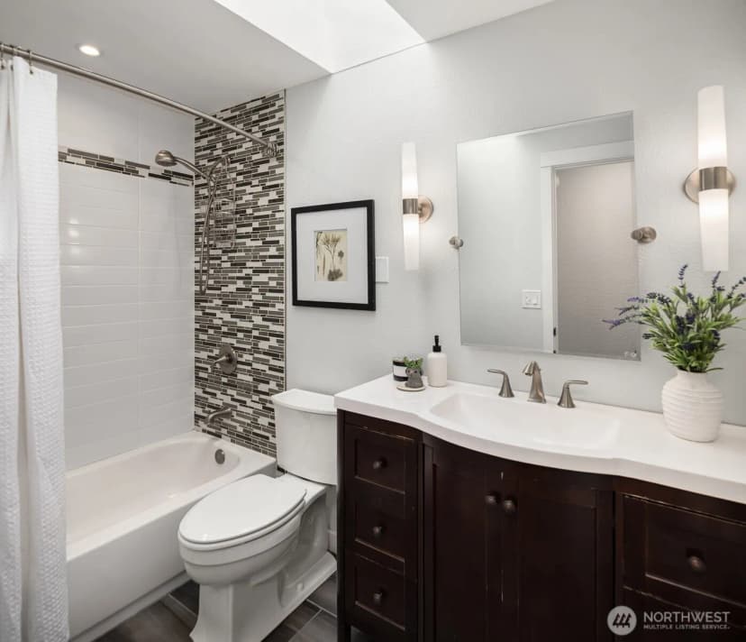 Property photo for 1718 209th Place Ne, Sammamish photo 20