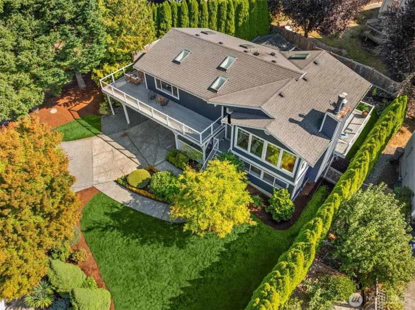 Property photo for 1718 209th Place Ne, Sammamish photo 35