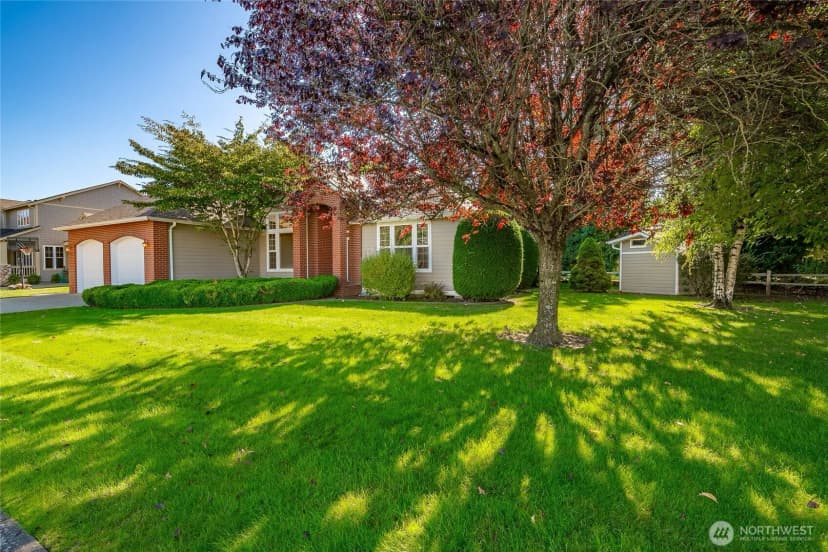 Property photo for 761 Sunrise Drive, Lynden photo 3