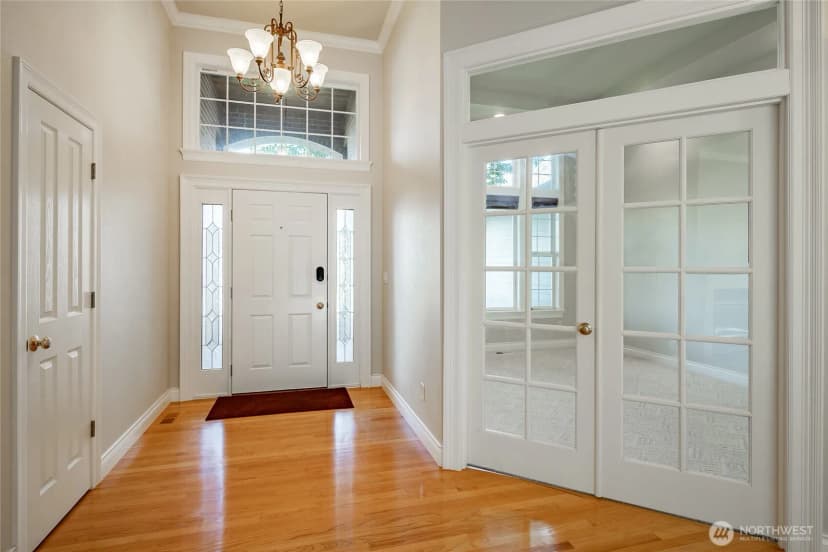 Property photo for 761 Sunrise Drive, Lynden photo 5