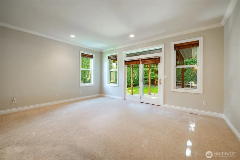 Property photo for 761 Sunrise Drive, Lynden photo 25