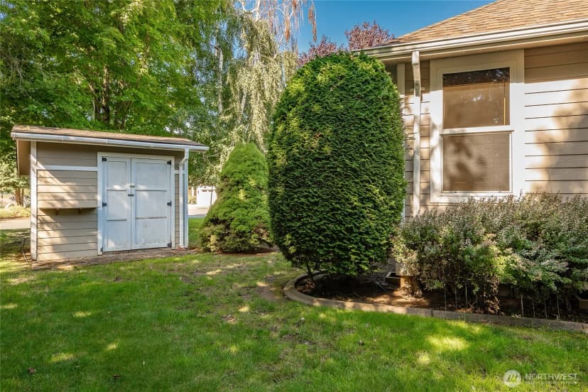Property photo for 761 Sunrise Drive, Lynden photo 22