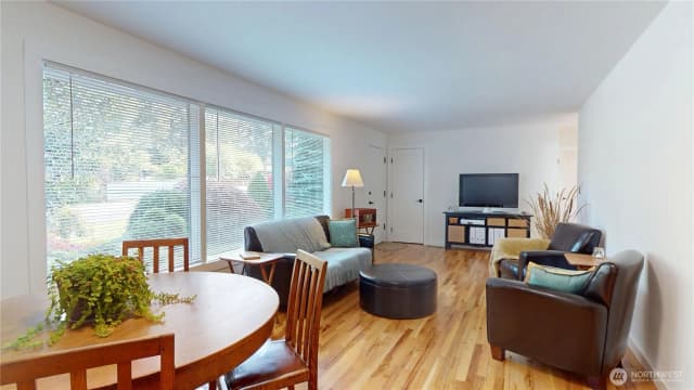 Property photo for 445 Sunnyhill Road W, Bremerton photo 4
