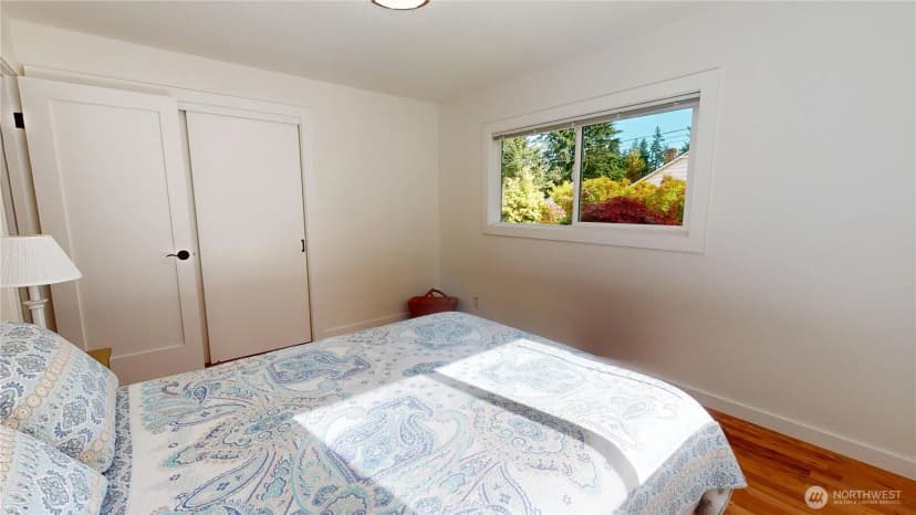 Property photo for 445 Sunnyhill Road W, Bremerton photo 12